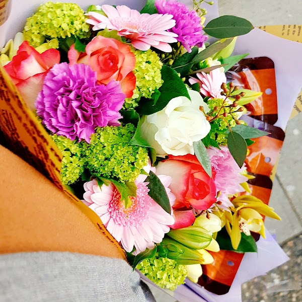 Flowers delivered in Vancouver: Convenience, quality and a wide selection of bouquets